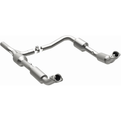 MagnaFlow Direct Fit Catalytic Converter 2008+ Ford E-150 4.6L