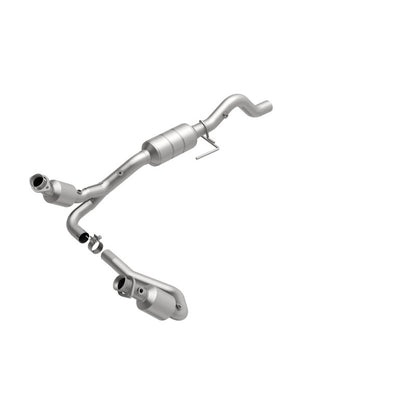MagnaFlow Direct Fit Catalytic Converter 02-03 Dodge Durango 5.9L