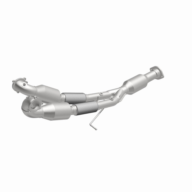 MagnaFlow 02-05 S80 2.9 L Underbody Direct Fit Converter