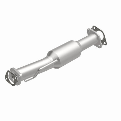 MagnaFlow Direct Fit Catalytic Converter 09-11 GMC Acadia 3.6L