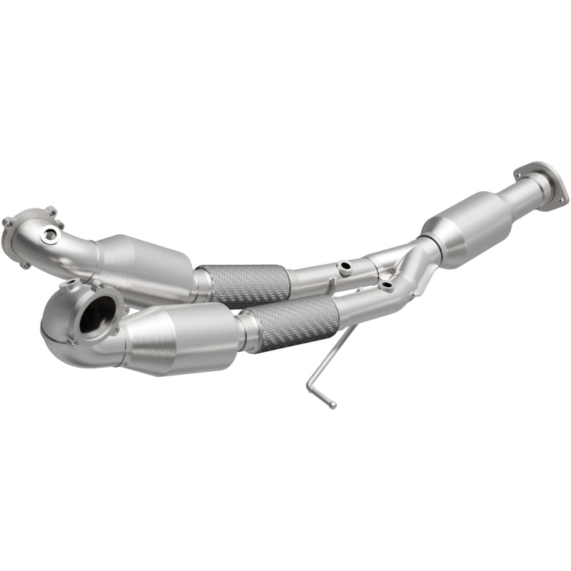 MagnaFlow 02-05 S80 2.9 L Underbody Direct Fit Converter