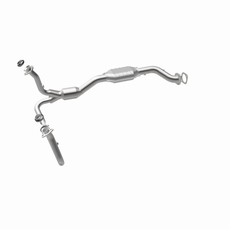 MagnaFlow Direct Fit Catalytic Converter 01-05 Chevy Blazer 4.3L 4WD
