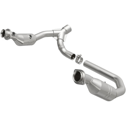 MagnaFlow Direct Fit Catalytic Converter 06-07 Ram 1500 4.7L Underbody
