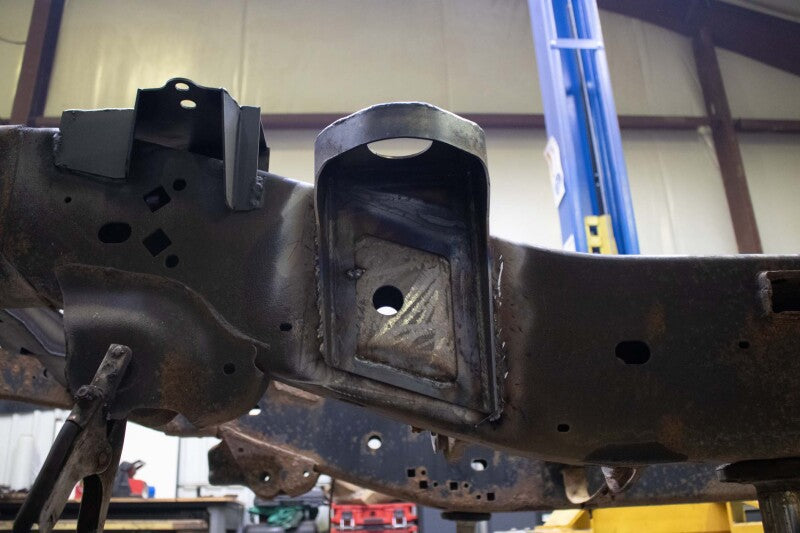 Rustbuster Rear Cab Mount Left Side