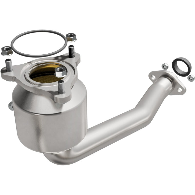 MagnaFlow Direct Fit Catalytic Converter 04-06 Suzuki Aerio 2.3L (CA Emissions)