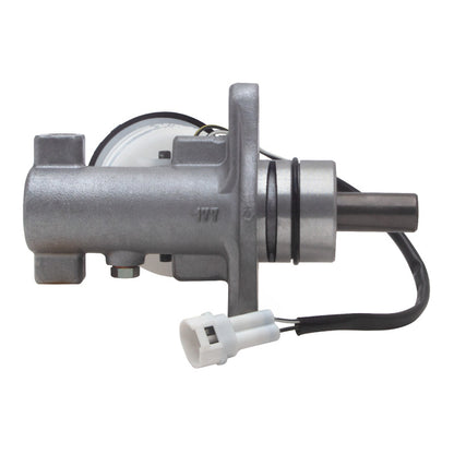DFC 99-04 Chevrolet Tracker Brake Master Cylinder