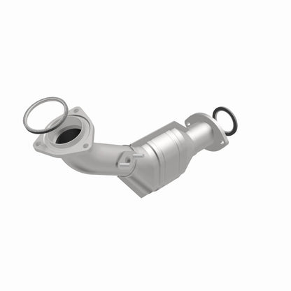 MagnaFlow Direct Fit Catalytic Converter Front 00-04 Toyota Tacoma 3.4L 4WD / 00-04 Tundra 3.4L