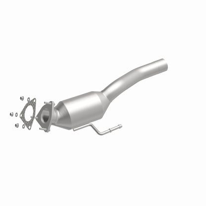 MagnaFlow Direct Fit Catalytic Converter 04-06 Porsche Cayenne 3.2L