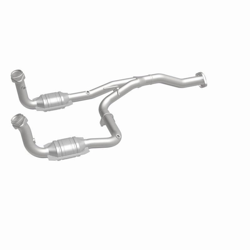 MagnaFlow Direct Fit Catalytic Converter 07 Jeep Liberty 3.7L