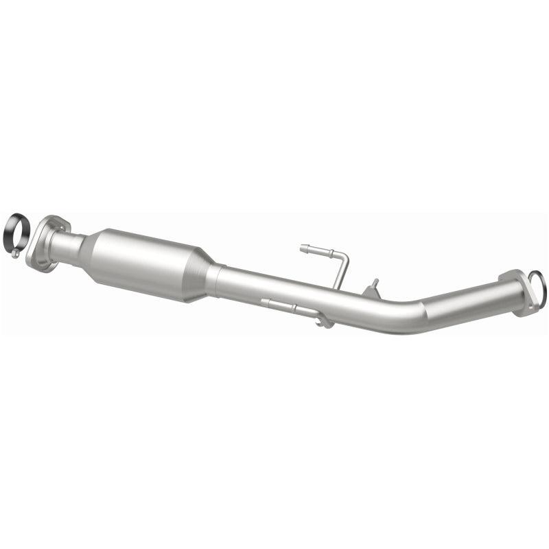 MagnaFlow Direct Fit Catalytic Converter 01-03 Toyota Sienna 3.0L re