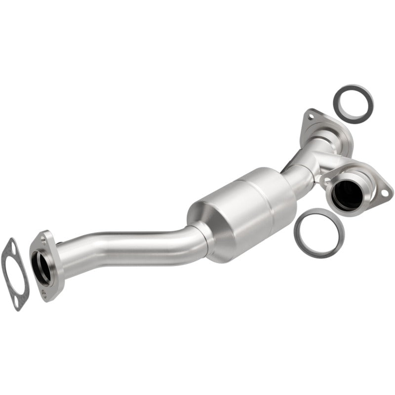 MagnaFlow Direct Fit Catalytic Converter 01-03 Montero 3L Passenger Side Front OEM