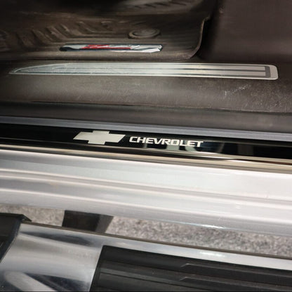 Putco 14-18 Chevy Silv LD - Crew Cab w/ CHEVROLET Etching (8pcs) Black Platinum Door Sills