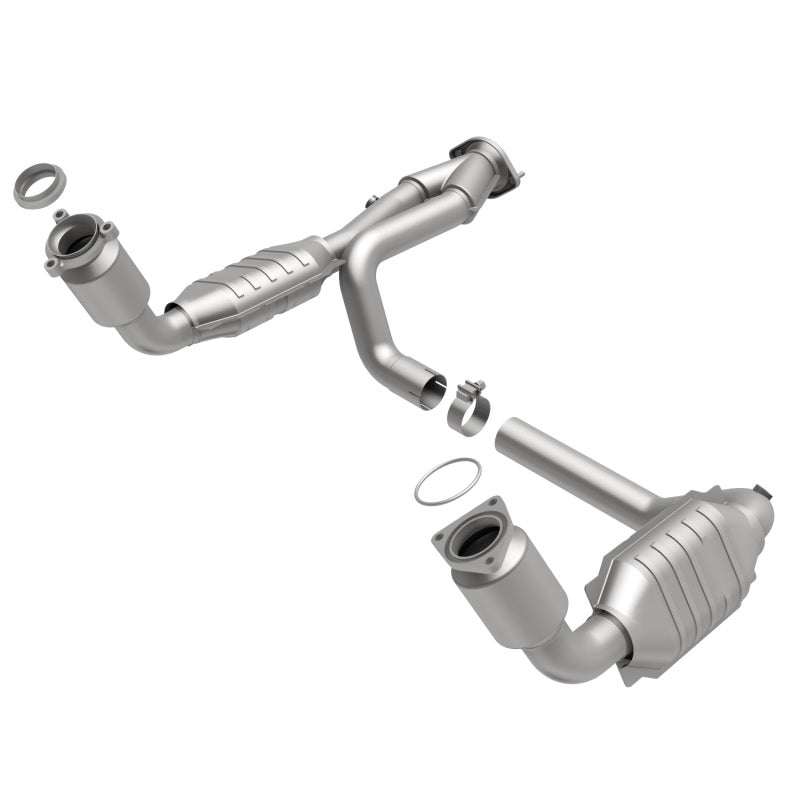 MagnaFlow DF Cat Conv Chevy/GMC Avalanche/Sierra/Silverado/Suburban/Yukon XL 1500 / Tahoe/Yukon 5.3L