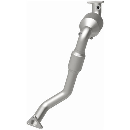 MagnaFlow Direct Fit Catalytic Converter 07 VW Touareg 3.6L Rear close