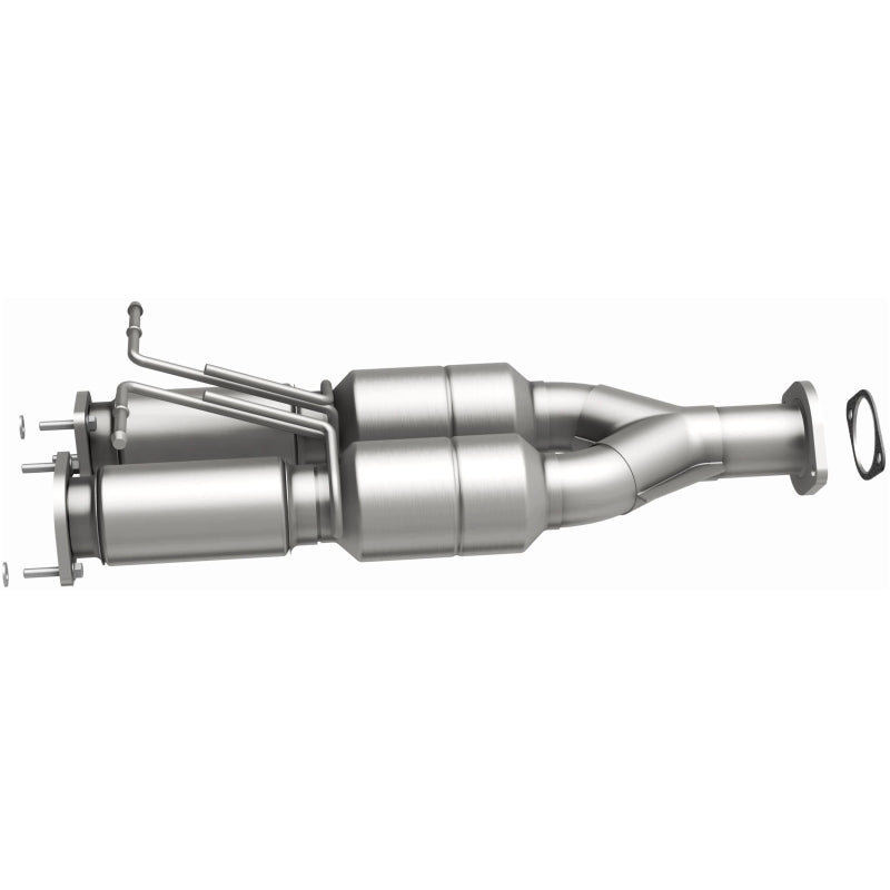 MagnaFlow Direct Fit Catalytic Converter 05-11 Volvo XC90 4.4L