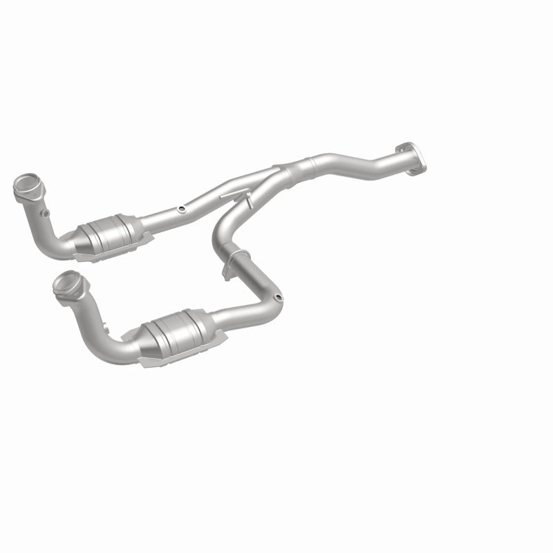 MagnaFlow Direct Fit Catalytic Converter 07 Jeep Liberty 3.7L OEM