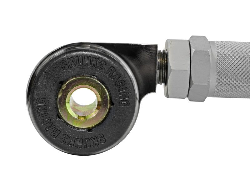Skunk2 Racing Skunk2 Pro Series 88-00 Honda Civic/CRX/Del Sol/90-01 Acura Integra Adjustable Rear Camber Kits