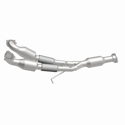MagnaFlow 02-05 S80 2.9 L Underbody Direct Fit Converter