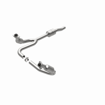 MagnaFlow Direct Fit Catalytic Converter 02-03 Ram 1500 4.7L CA Emis