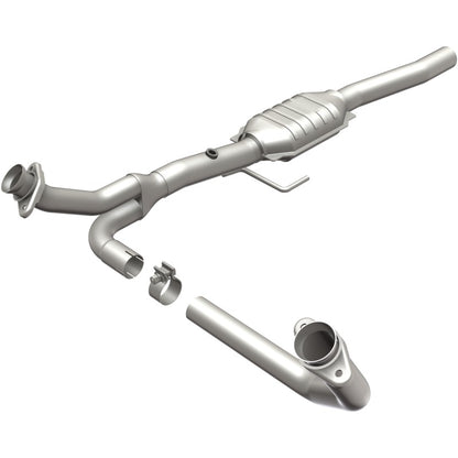MagnaFlow Direct Fit Catalytic Converter 00-03 Dodge Dakota 3.9 2wd