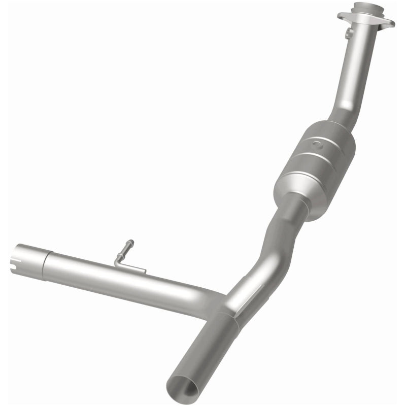 MagnaFlow Direct Fit Catalytic Converter F-150 04-06 8 4.6L OEM