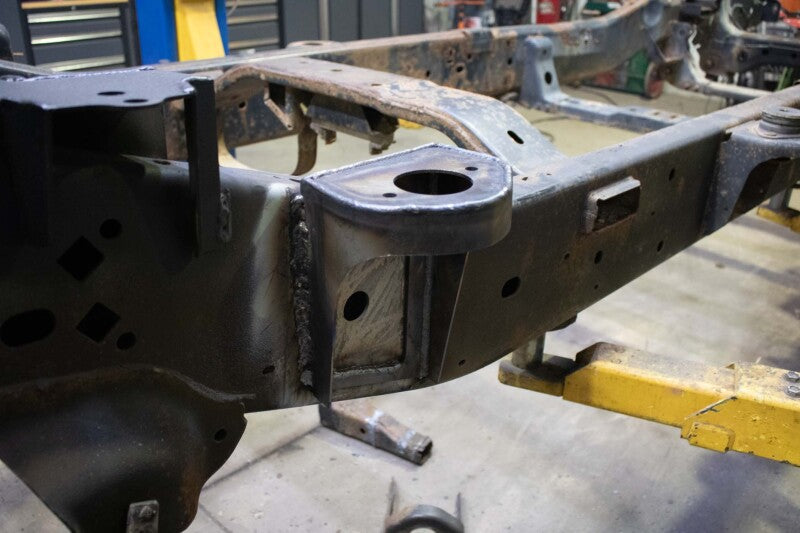 Rustbuster Rear Cab Mount Left Side