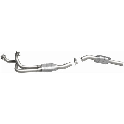 MagnaFlow Direct Fit Catalytic Converter 1996 Ford E-150 4.9L