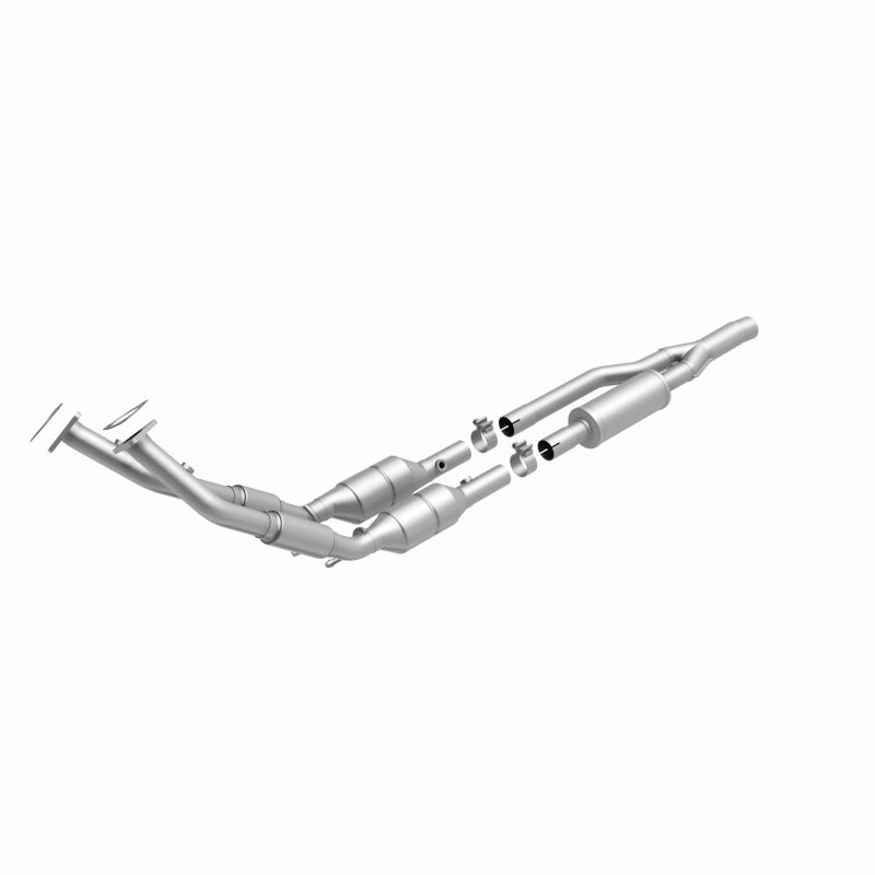 MagnaFlow Direct Fit Catalytic Converter TT QUATTRO-08 3.2L OEM