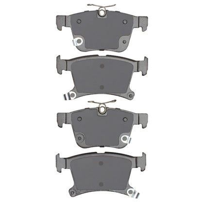 R1 Concepts R1 17-24 Chrysler Voyager Rear R1 Ceramic Brake Pads