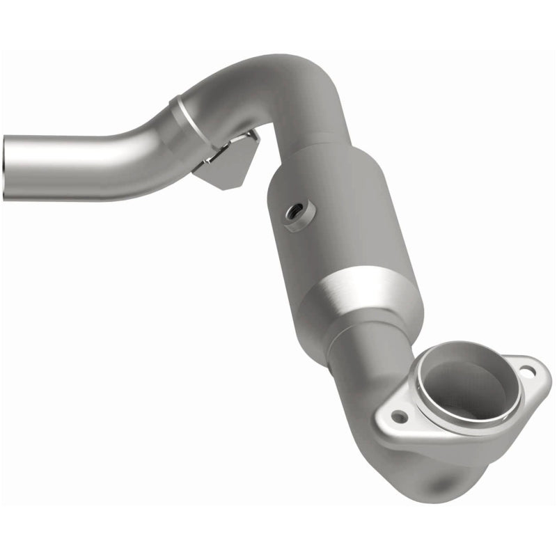 MagnaFlow 05-06 Lincoln Navigator 5.4L Direct Fit Catalytic Converter - Passenger Side