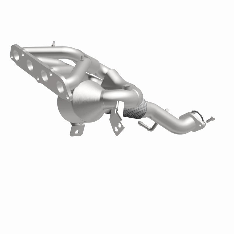 MagnaFlow Direct Fit Catalytic Converter 16-17 Mazda CX-3 L4 OEM Manifold