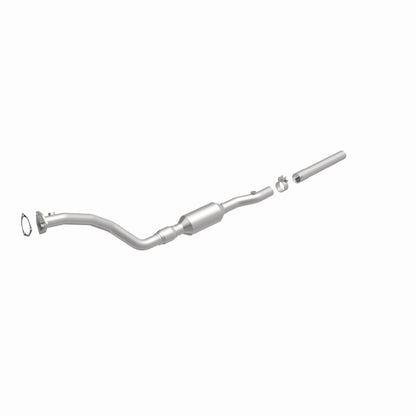 MagnaFlow Direct Fit Catalytic Converter 96-99 Audi A4/A4 Quattro 2.8L P/S (49 State)