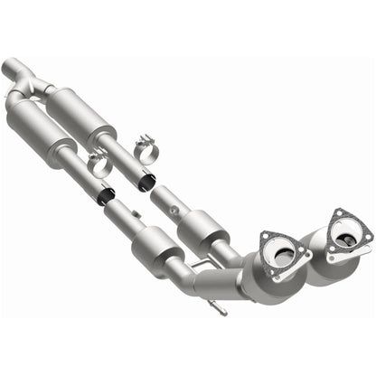 MagnaFlow 2006 Volkswagen Passat 3.6L Direct Fit Converter