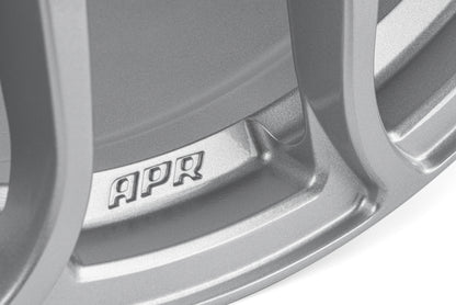 APR A01 Flow Formed 18x8.5 / 5x112 / ET45 / 66.5mm Bore / Hyper Silver Wheel