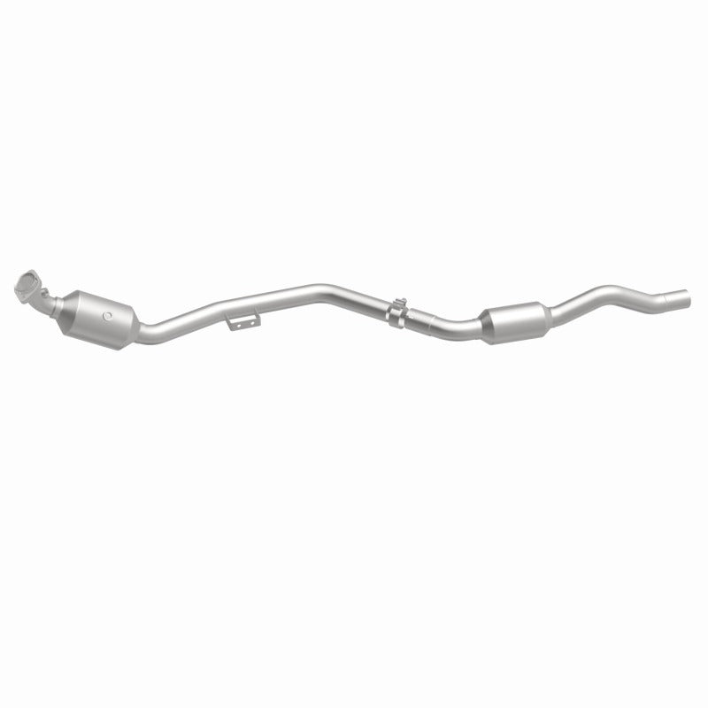 MagnaFlow Direct Fit Catalytic Converter 07-09 Mercedes E350 3.5L