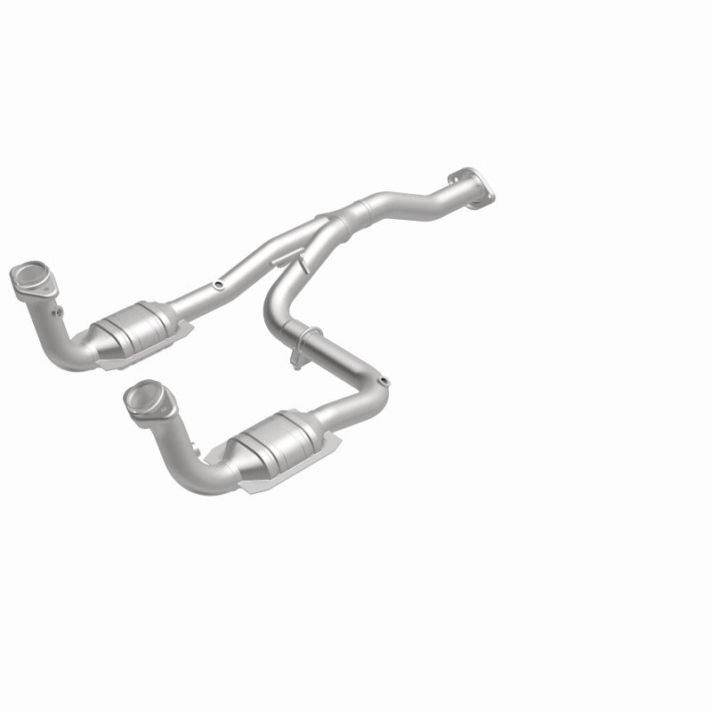 MagnaFlow Direct Fit Catalytic Converter 07 Jeep Liberty 3.7L OEM