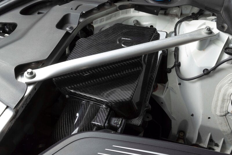 Dinan 16-26 BMW 540i/740i/840i/X5 40i/X6 40i (G05/G06/G12/G15/G16/G32) Carbon Fiber Cold Air Intake