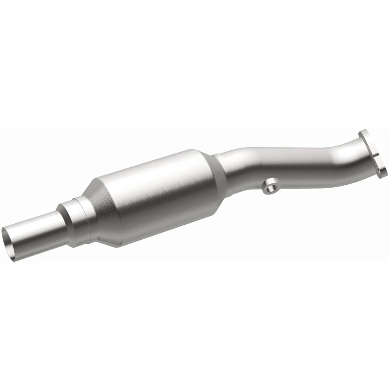 MagnaFlow Direct Fit Catalytic Converter 09 Matrix S 2.4L Rear OEM