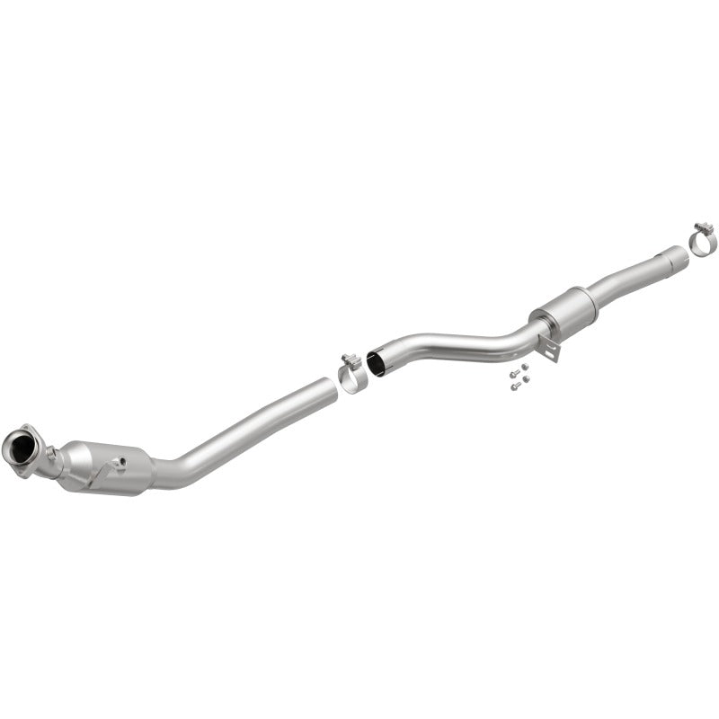 MagnaFlow Direct Fit Catalytic Converter 2013-2017 SL550 V8 4.6 OEM Underbody