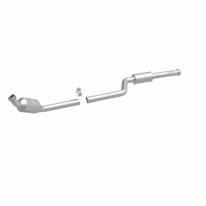 MagnaFlow 08-10 Mercedes-Benz C300 3.0L Direct Fit Converter