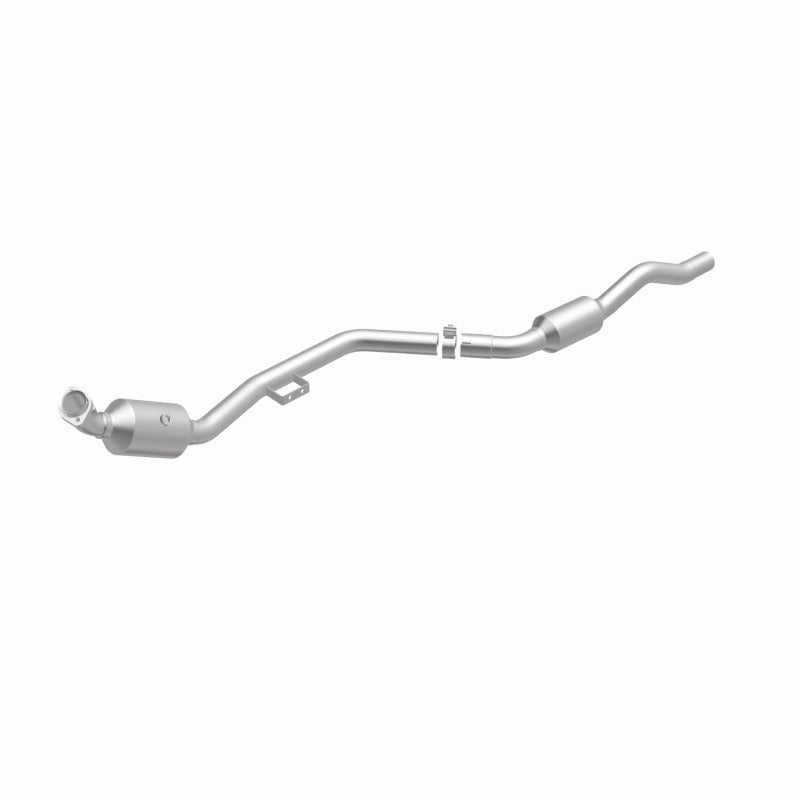 MagnaFlow Direct Fit Catalytic Converter 07-09 Mercedes E350 3.5L