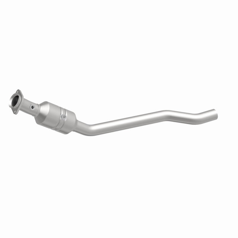 MagnaFlow Direct Fit Catalytic Converter 2011 Grand Cherokee 5.7L DS
