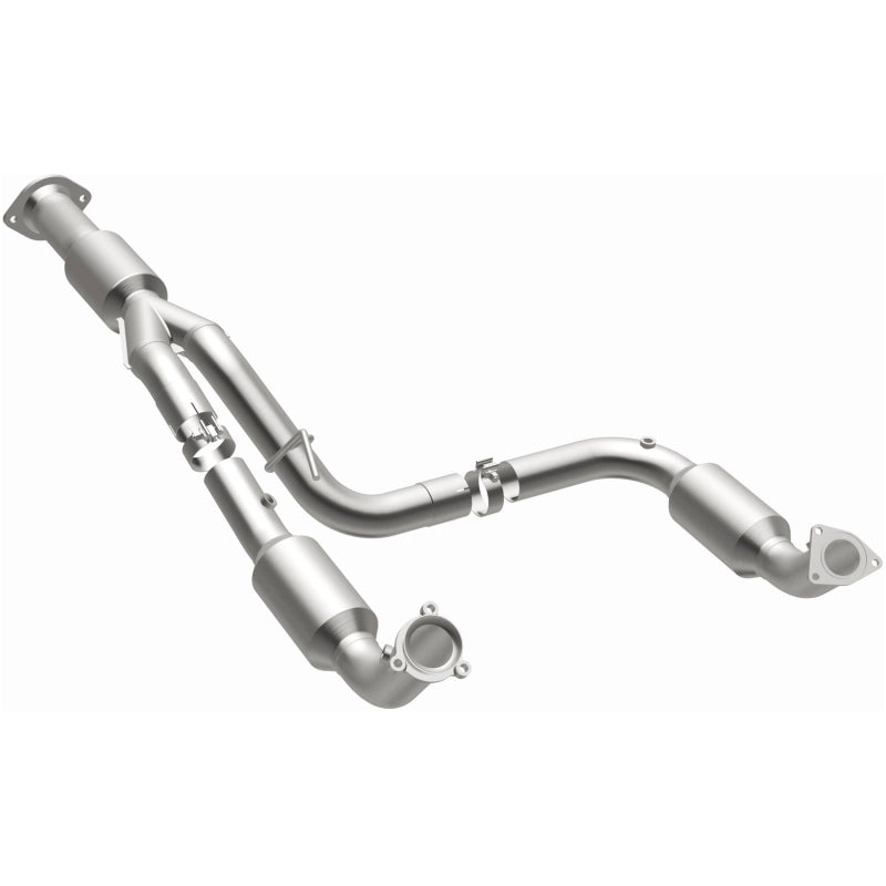 MagnaFlow 12-17 Chevrolet Express 3500 6.0L Direct Fit Converter