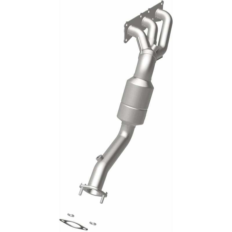 MagnaFlow Direct Fit Catalytic Converter 2008-2010 BMW 528i/528i xDrive 3.0L Underbody