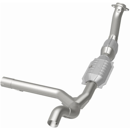MagnaFlow Direct Fit Catalytic Converter 99-00 Ford Exped 4.6L
