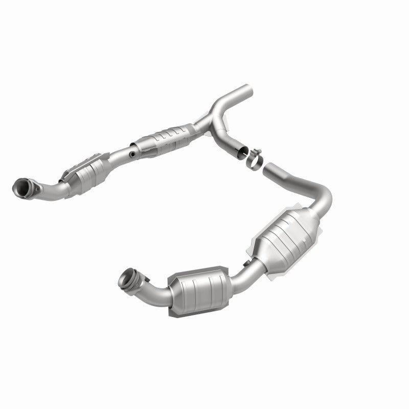 MagnaFlow Direct Fit Catalytic Converter 07-08 Ford E-150 4.6L