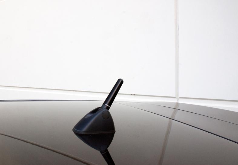 Perrin Performance PERRIN 08-14 Subaru WRX/STI & 09-14 Forester Shorty Antenna w/OEM Pivoting Base - 2in. Mast