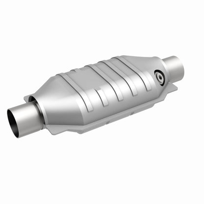 MagnaFlow Universal Catalytic Converter 2.5 W/O2 Boss
