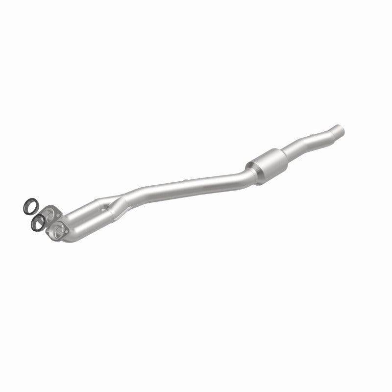 MagnaFlow Direct Fit Catalytic Converter 97-98 BMW 540i 4.4L / 740I 4.4L / 96-98 740IL 4.4L P/S