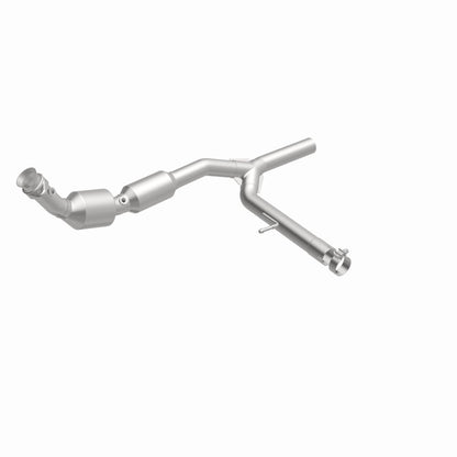 MagnaFlow 2004 Ford F-150 5.4L Direct Fit Converter